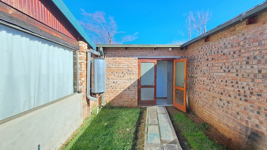 14 Bedroom Property for Sale in Universitas Free State